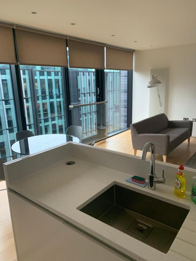 אדינבורו Quartermile 1 Bedroom Apartment מראה חיצוני תמונה